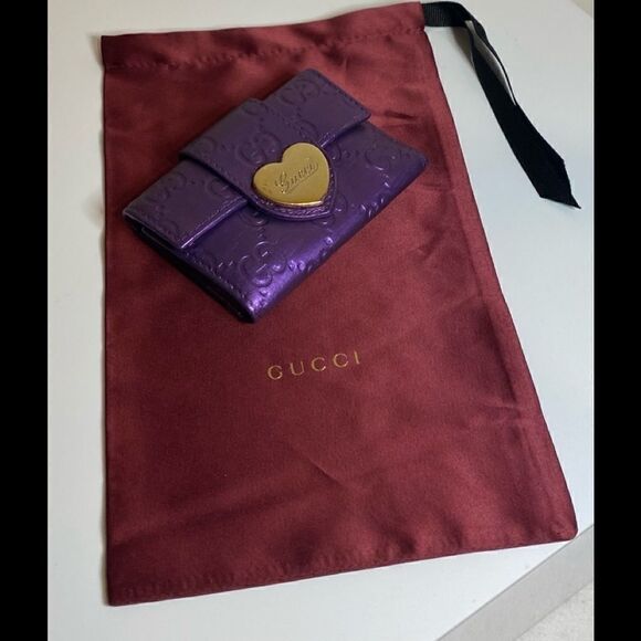 Authentic Gucci Guccissima Key Case - Picture 1 of 8